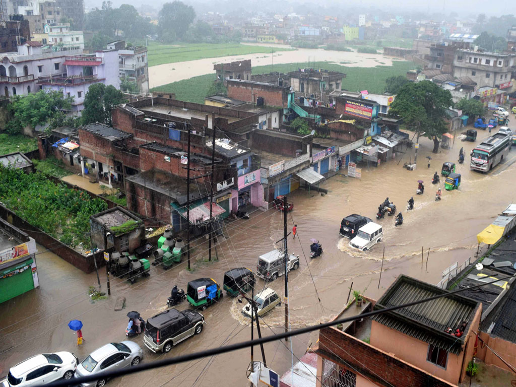 Heavy downpour affected Normal life in Ranchi