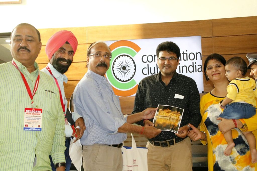 Rajat Kumar Gupta ( Mentor, Lens Eye India ) feliciated team Lens Eye, Delhi.